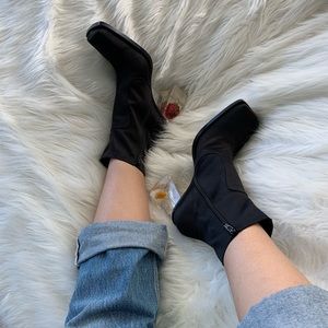 Meet your Posher, Chang